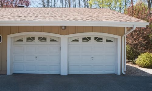 Aurora Garage Doors & Locksmith - New garage Door